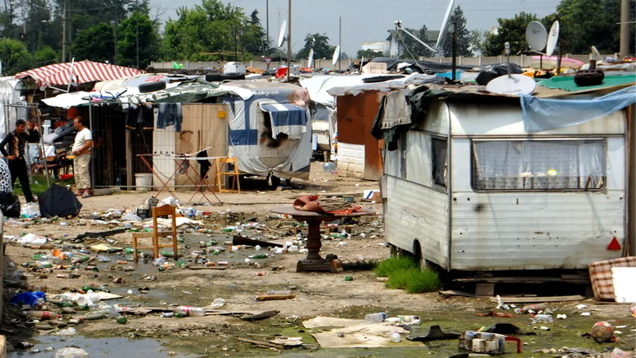 Nivelul infracțiunilor comise de români la Paris a scăzut timp de trei luni consecutiv