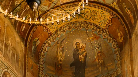 Tradiții și superstiții în a doua zi de Crăciun. Ce NU e bine să faci azi, de Soborul Maicii Domnului, ca să îți meargă bine în 2025