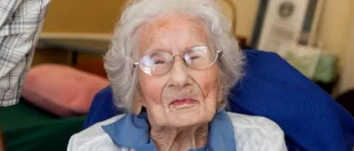 A murit cea mai bătrână persoană din lume