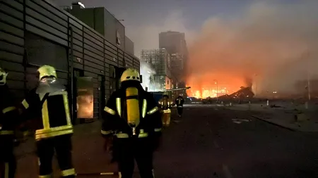 Un soldat britanic care luptă în Ucraina a anunţat că unitatea sa din Mariupol se va preda ruşilor