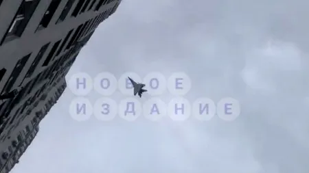 VIDEO | Un pilot supranumit „Fantoma Kievului” ar fi doborât, singur, șase avioane militare rusești