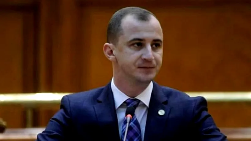 PSD retrage moțiunea simplă împotriva lui Vlad Voiculescu. Simonis: „Anunț cu satisfacție că și-a produs efectele”