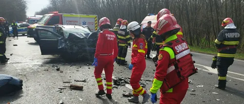 Grav accident de circulație la Sinești: Un om a MURIT, iar alți trei au ajuns la spital / Patru mașini s-au făcut praf / A fost activat Planul Roșu