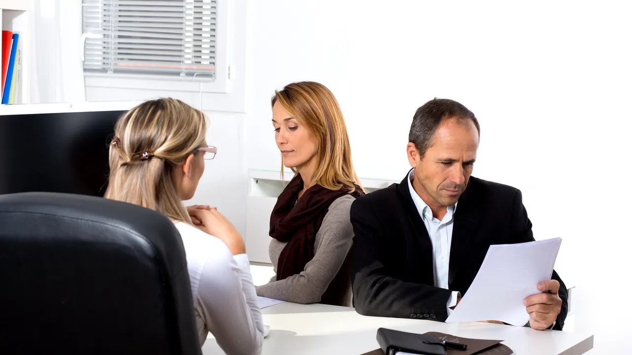 Propunere INEDITĂ: Concediu PLĂTIT pentru persoanele care trec prin TRAUMA desfacerii căsătoriei