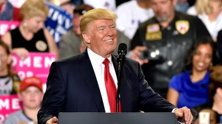 Donald Trump este în culmea fericirii. RĂZBOIUL comercial, învins de 