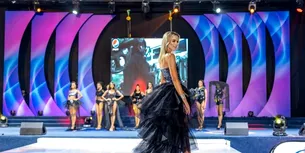 Controverse în Zimbabwe după ce o tânără ALBĂ a câștigat concursul Miss Universe
