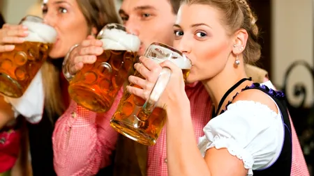 RĂZBOIUL CALORIILOR. Ce îngrașă mai mult:: 100 de ml de bere cu alcool sau 100 de ml de bere fără alcool? 