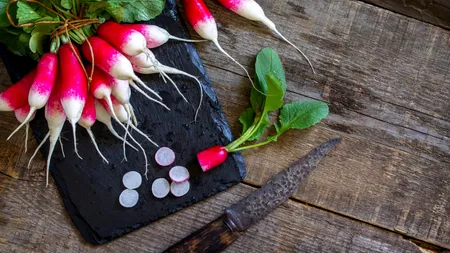 AMENDĂ uriașă primită de o femeie după ce a mâncat o ridiche dintr-un supermarket: „Îmi voi folosi economiile pentru asta”