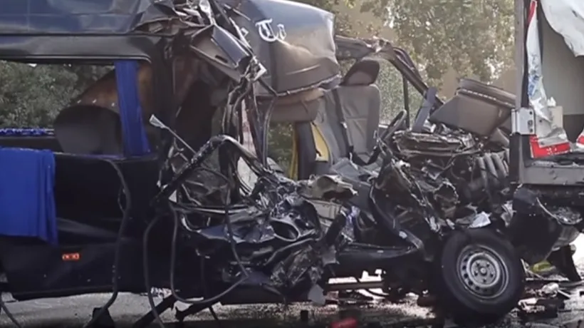 Trei români morți și șase răniți într-un accident pe o autostradă din Ungaria. VIDEO