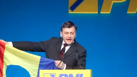 Voicu îi răspunde Elenei Udrea: Iluzia ruperii USL, o autoamăgire. Antonescu va fi președinte