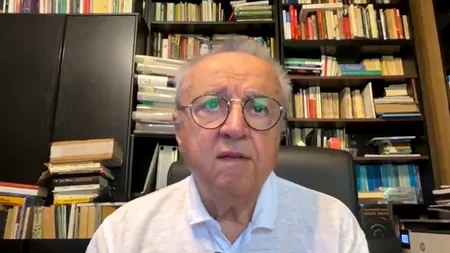 Ion Cristoiu: Nicușor Dan ne cere să fim mândri că ne comportăm ca niște slugi!