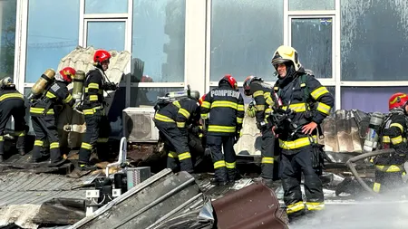 INCENDIU puternic la un magazin în Soșeaua Virtuții. Focul s-a extins și la terasa unui hotel / Pompierii intervin în forță