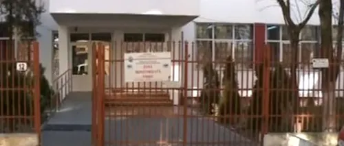 Două profesoare, acuzate de colectă la Colegiul Kirițescu. Părinții spun că ei au avut inițiativa. UPDATE
