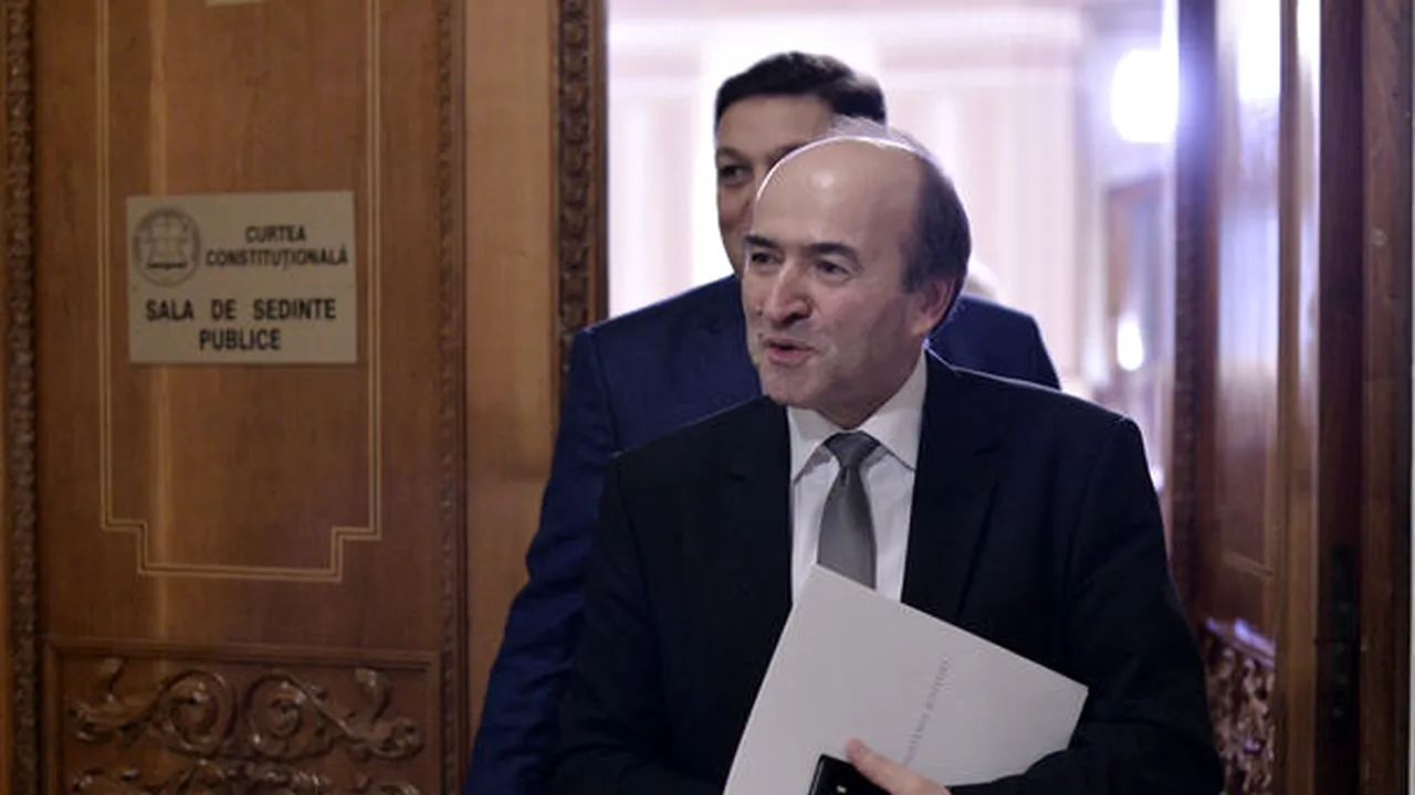 Tudorel Toader: NU RENUNȚ la revocarea procurorului general. Voi publica MAPA DE CANDIDATURĂ a lui Lazăr