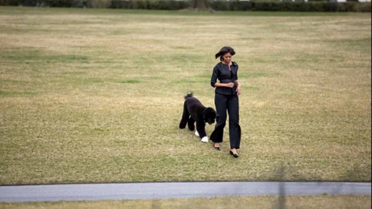 Un site ar fi piratat datele personale ale Primei Doamne a SUA. Secret Service: Am lansat o anchetă