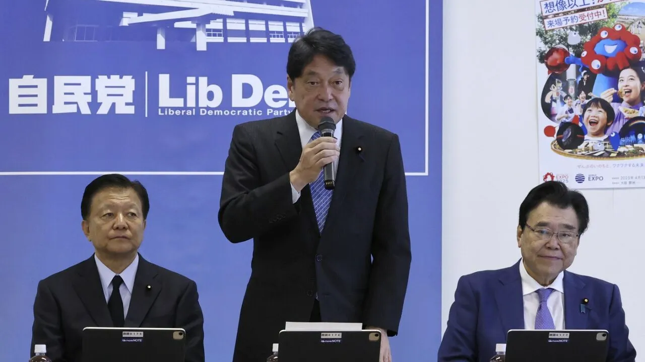 Japonia anunță că tarifele lui Trump ar putea determina statele asiatice să COLABOREZE cu China