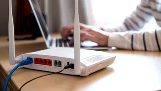 Nu ești mulțumit de viteza internetului? Butonul de pe router-ul Wi-Fi care face minuni