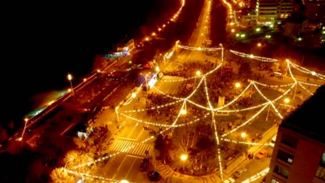 Cât plătește Primăria Galați pentru iluminatul festiv de sărbători