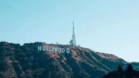 Scepticism la HOLLYWOOD după propunerea lui Trump de a impune taxe de 100% pentru filmele produse în afara SUA. Reprezentanții industriei, nemulțumiți