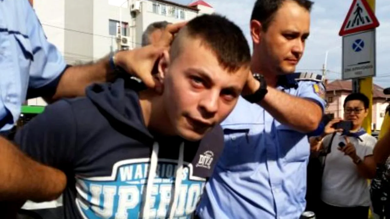 Ce pedeapsă a primit constănțeanul acuzat că și-a ucis bunica, o mătușă și un văr