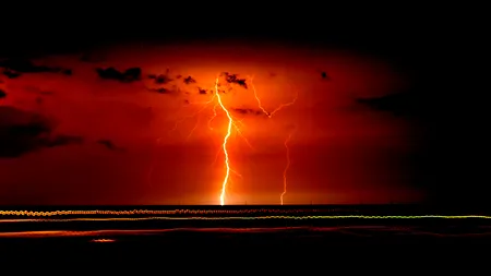 Fulgerul etern din Catatumbo, fenomenul unic în lume care durează de peste 500 de ani