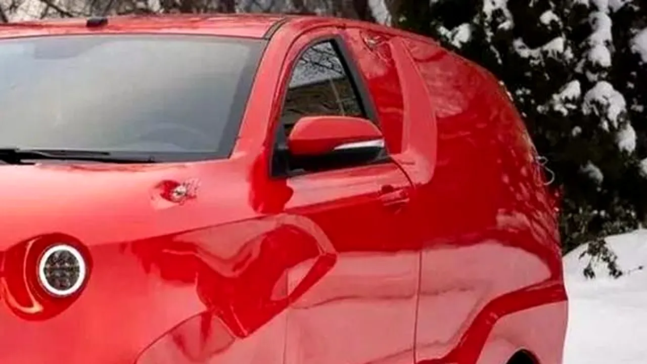 Fiat Multipla arată mai bine. O mașină electrică dezvoltată în RUSIA, ironizată pe internet