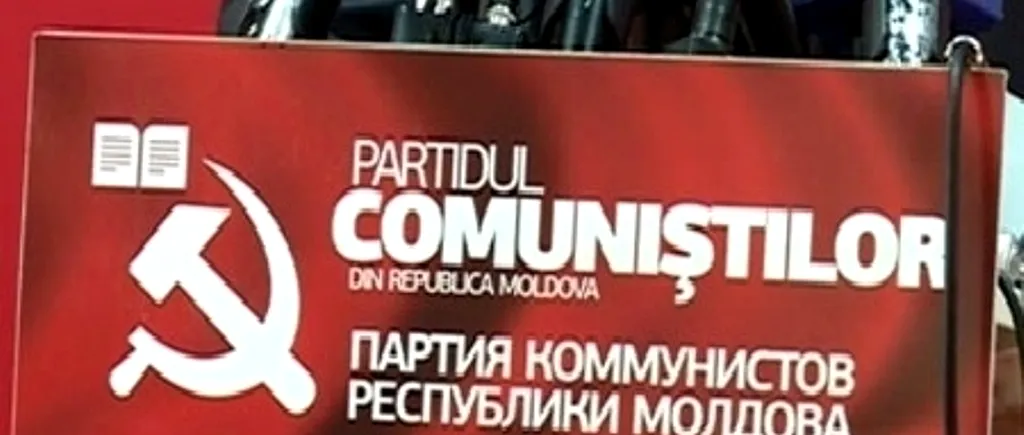 Parlamentul moldovean interzice simbolurile comuniste - secera și ciocanul