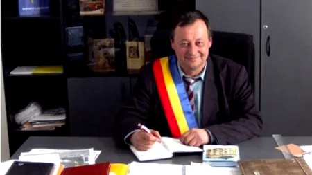 Doliu în PNL. Un primar a murit de cancer, la patru ani după ce soția lui s-a sinucis cu arma lui de vânătoare