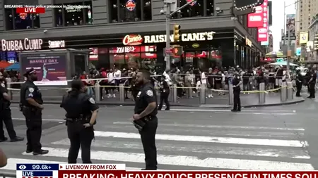 Focuri de armă trase în Times Square, din New York, la parada echipei Knicks, noua campioană din NBA