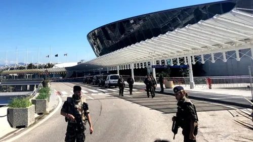 Aeroportul din Nisa, evacuat din cauza unui colet suspect