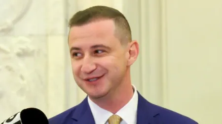 Alfred Simonis: Pe măsură ce ne apropiem de CAMPANIA ELECTORALĂ, e posibil să avem ședințe de plen în SISTEM HIBRID