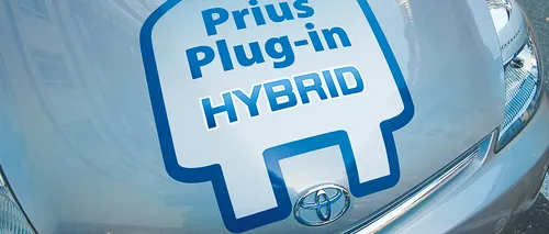 Toyota a lansat în România modelul Prius Plug-In Hybrid
