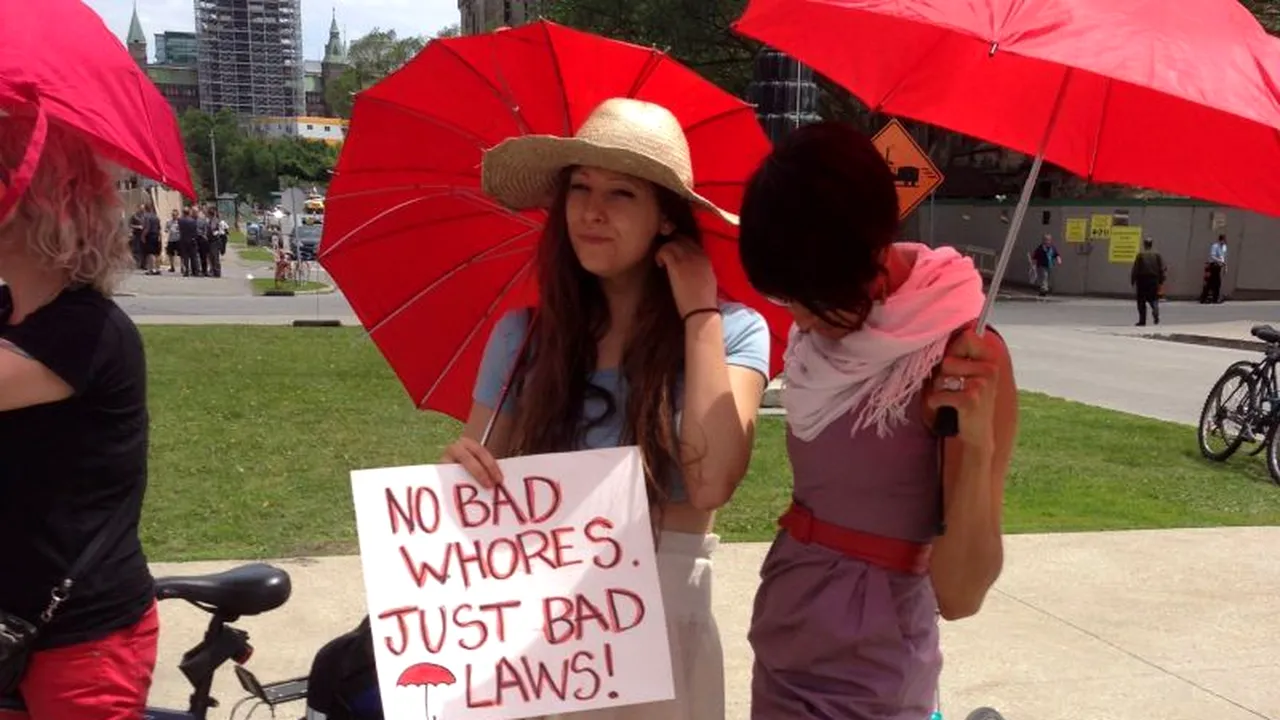 Grea lovitură legii care incriminează prostituția