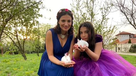 SPECIAL | Actrița Ioana Ginghină și fiica sa, Ruxi, spectacol online de Paște pentru copii. Totul va fi live