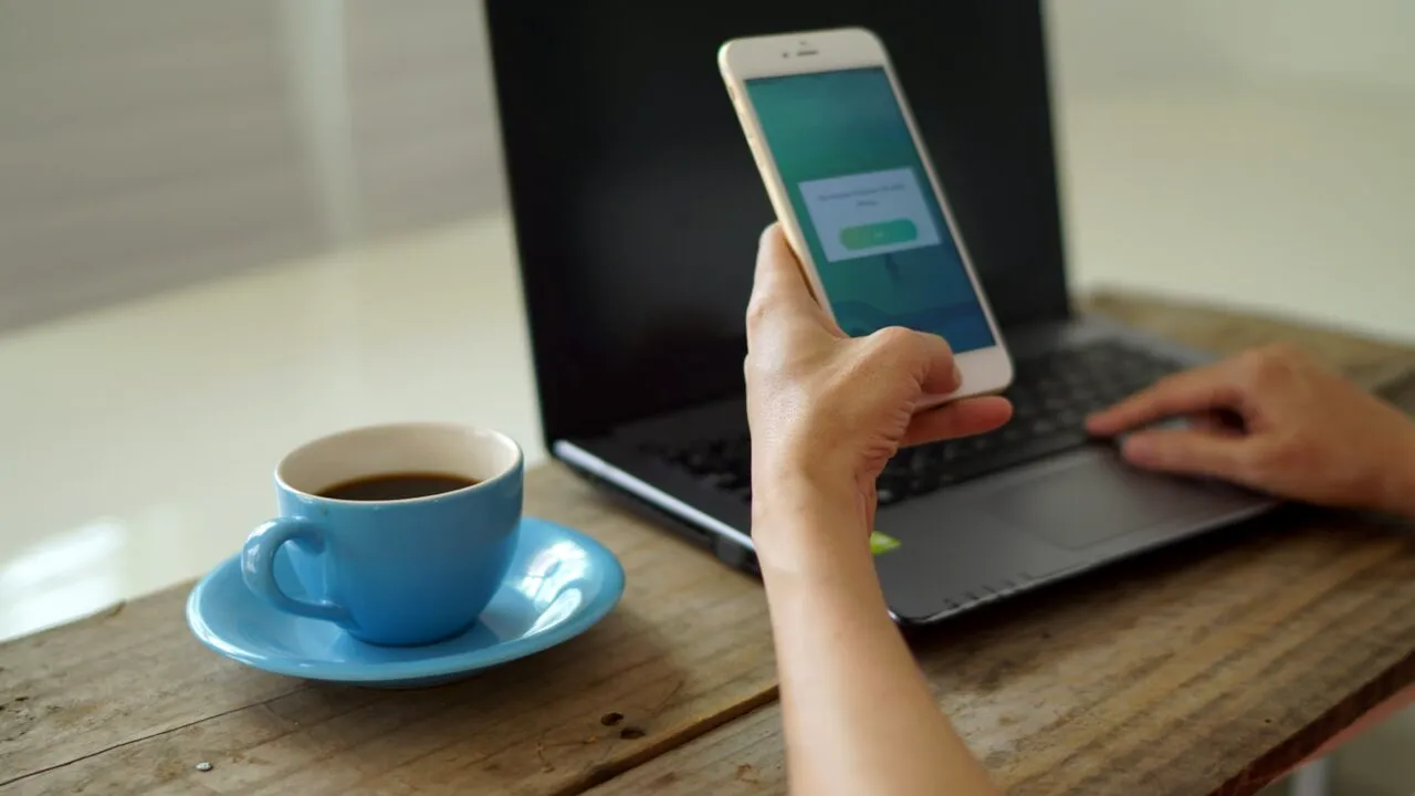 WhatsApp se schimbă pentru totdeauna. 3 funcții pe care le așteptați de ani de zile au sosit în sfârșit