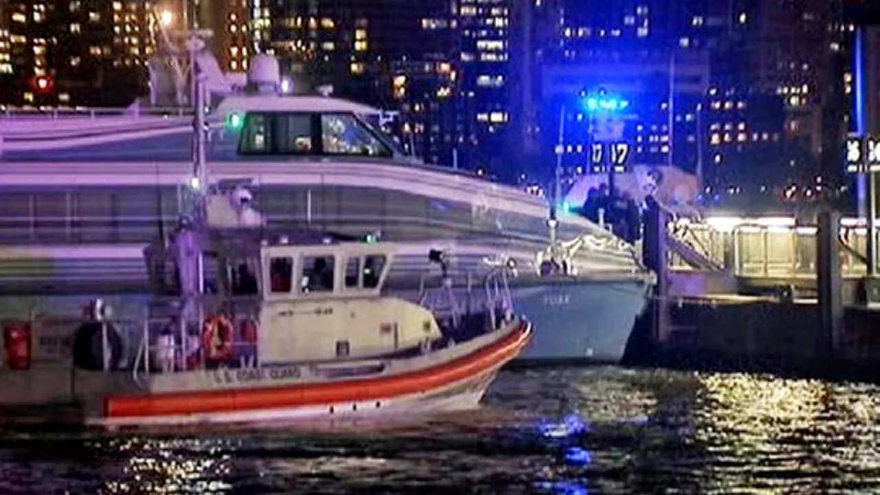 Șapte persoane au fost rănite într-un accident de feribot produs în zona New York/New Jersey