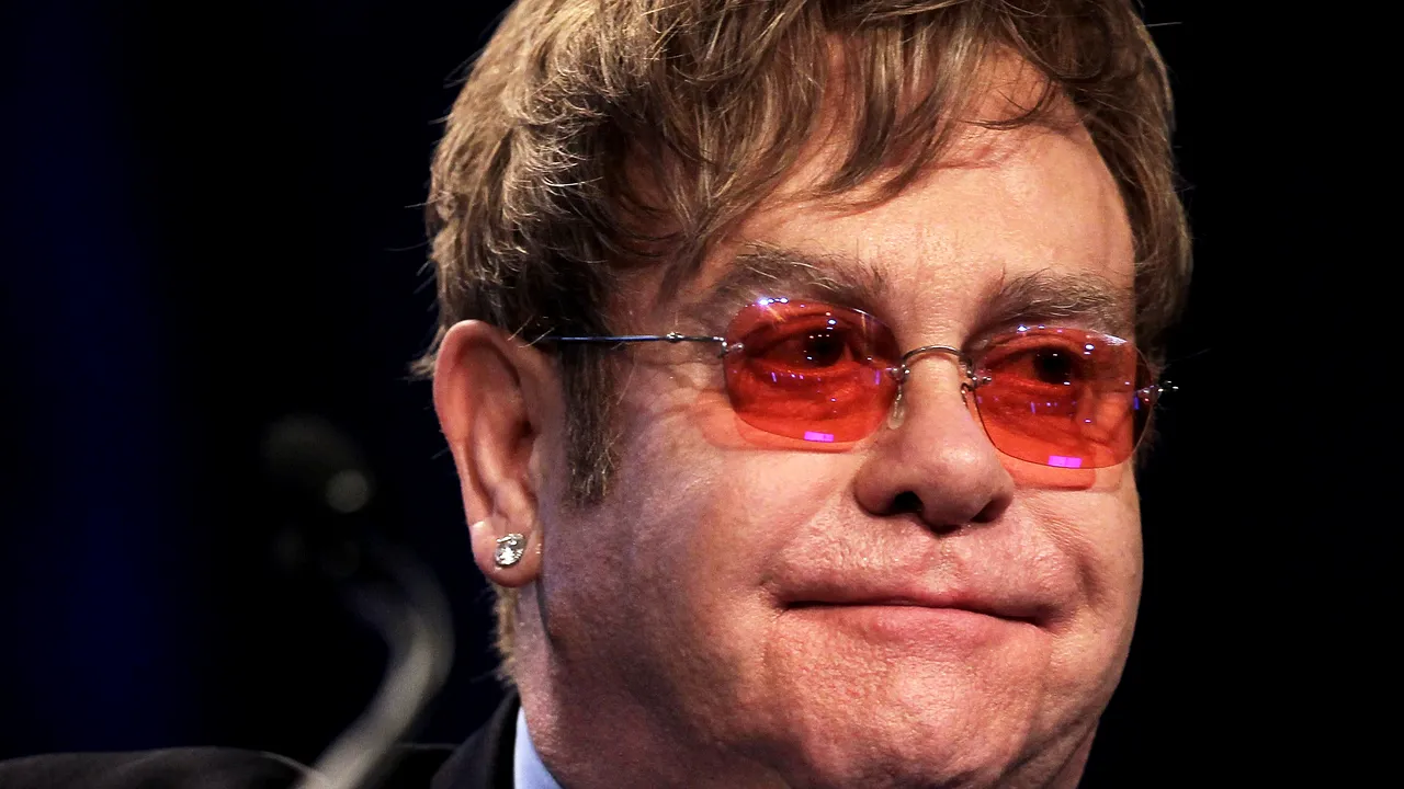 Elton John, în stare gravă după ce a contactat o infecție 