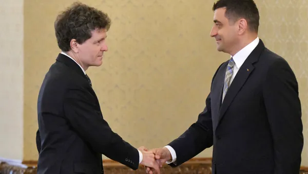 George Simion nu merge la consultările organizate de Nicușor Dan pentru desemnarea unui nou premier. Ce îi transmite președintelui și cine conduce delegația AUR la Cotroceni