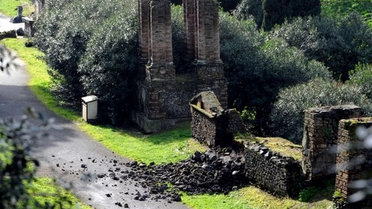 Italia va debloca 2 milioane de euro din fondurile de urgență, pentru a salva orașul antic Pompei