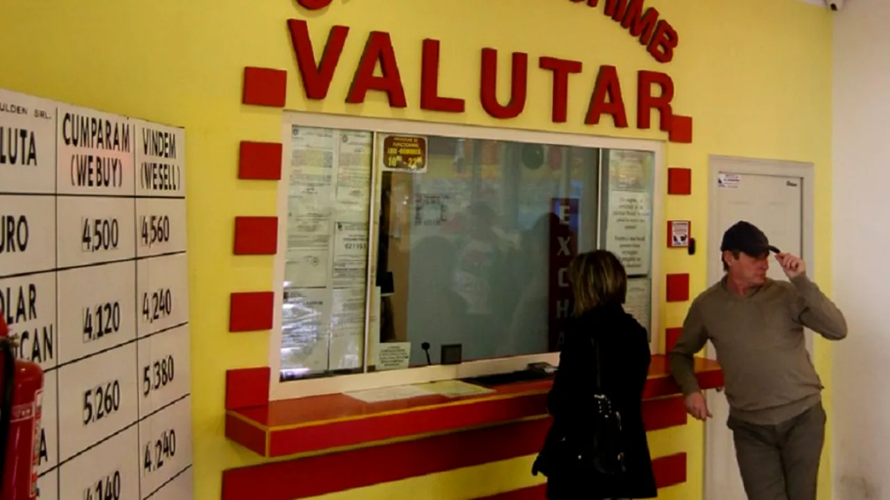 Curs valutar BNR 9 octombrie 2020. Vești excelente pentru români. Euro, dolarul și lira sterlină au scăzut. Ce valori înregistrează acum