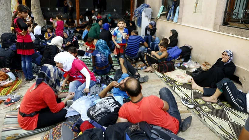 Câți refugiați sirieni ar putea primi cu adevărat SUA. Cifra avansată de un ONG