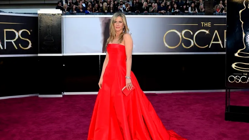 Covorul roșu vs. viața reală. Cum arată Jennifer Aniston fără machiaj