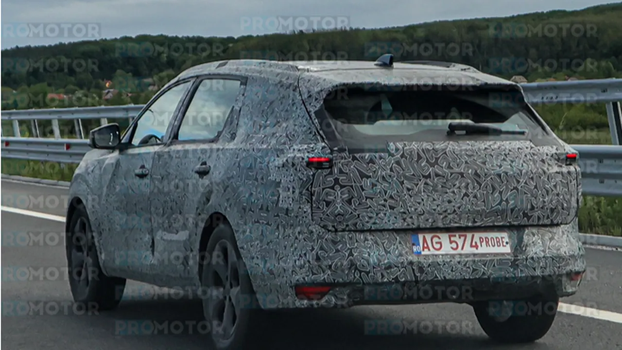 Striker, noul model de la Dacia, surprins în trafic pe o autostradă din România. Imaginile din timpul testelor arată un stadiu avansat de dezvoltare