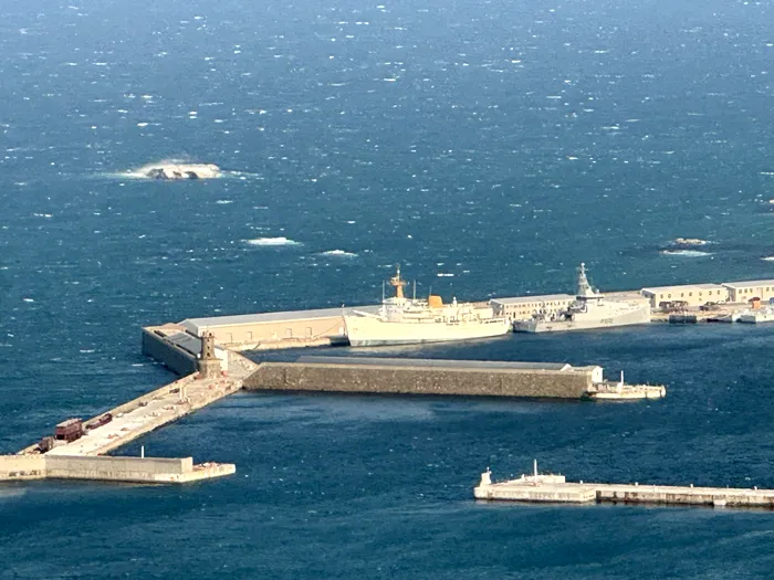 China, Rusia și Iran au început exerciții militare în Africa de Sud. Sunt efectuate în cadrul cooperării dintre țările BRICS Plus