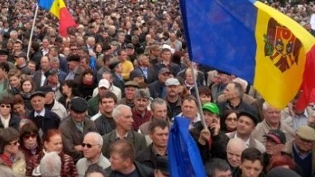 Proteste la Chișinău. Participanții au cerut sprijinul Uniunii Europene și al Statelor Unite