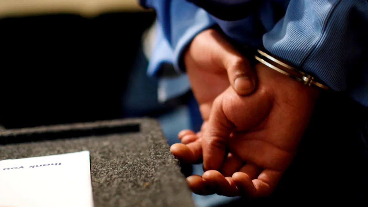 Principalele victime ale hoților din buzunare. Care este ora de vârf a furturilor