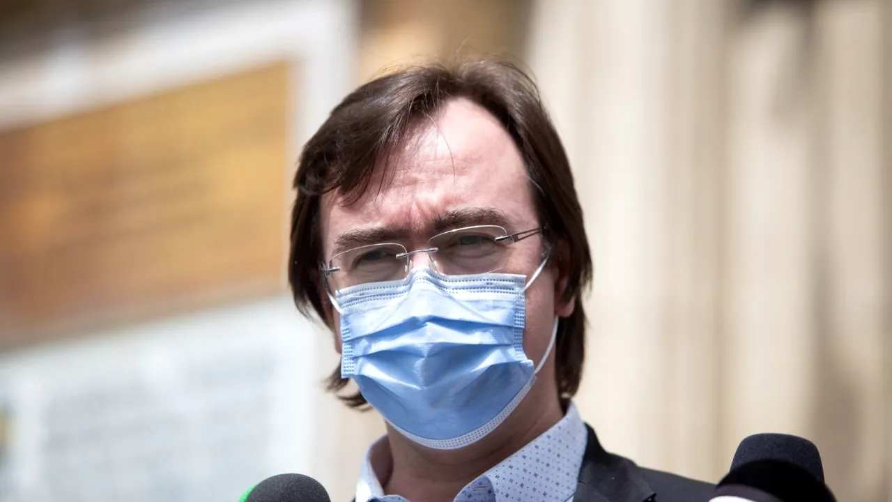 Prefecții și subprefecții USR PLUS nu își depun demisiile. Alin Stoica, trimisul Guvernului în Capitală: „Ne continuăm activitatea până se va decide altceva”