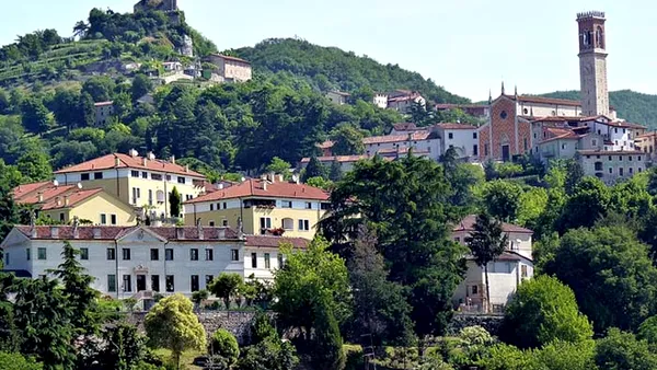 La ce a apelat un oraș din Italia pentru a depista sursa unor mirosuri neplăcute. Caută să angajeze șase „adulmecători”, care sunt condițiile