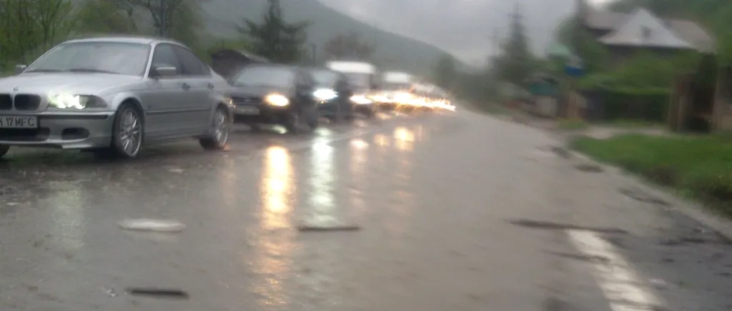 ALERTĂ METEO. Cod galben și portocaliu de ploi și grindină în toată țara