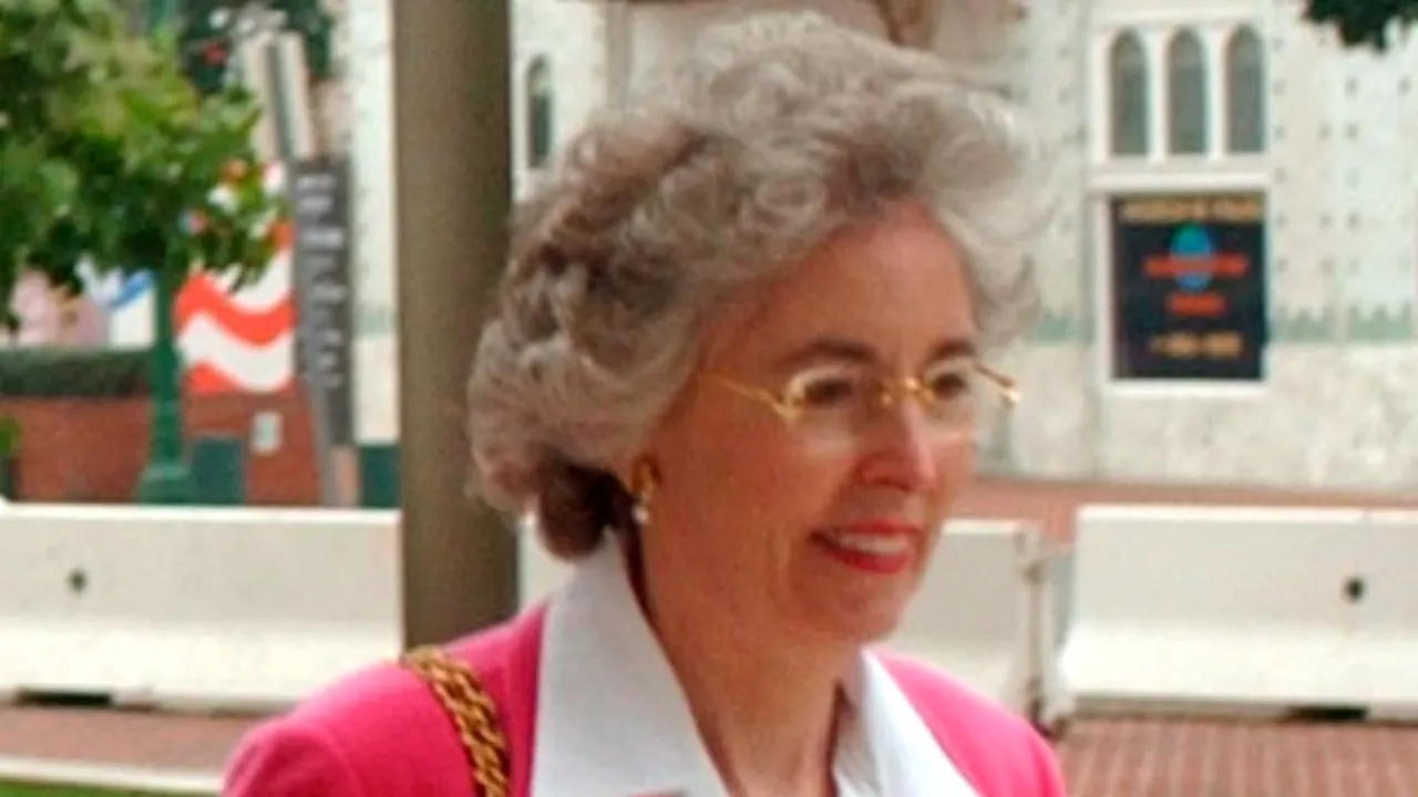 Cine este misterioasa Elaine Tettemer Marshall, a patra CEA MAI BOGATĂ FEMEIE din SUA
